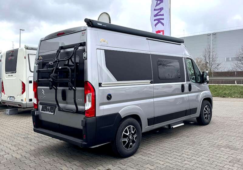 Mooveo 54DB Flanke - Große Schiebetür mit Softclose