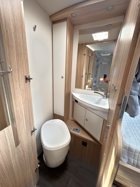 Sunlight T68 Clesana C1 Toilette